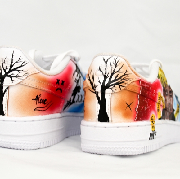 Custom Shoe - Picture 3 of 4